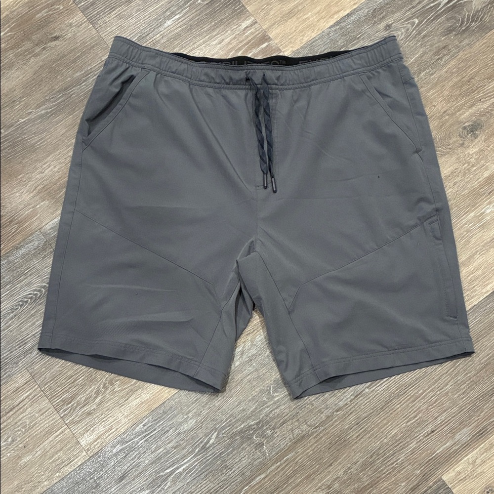 Gerry Weber Men's Athletic Shorts in Charcoal Gray